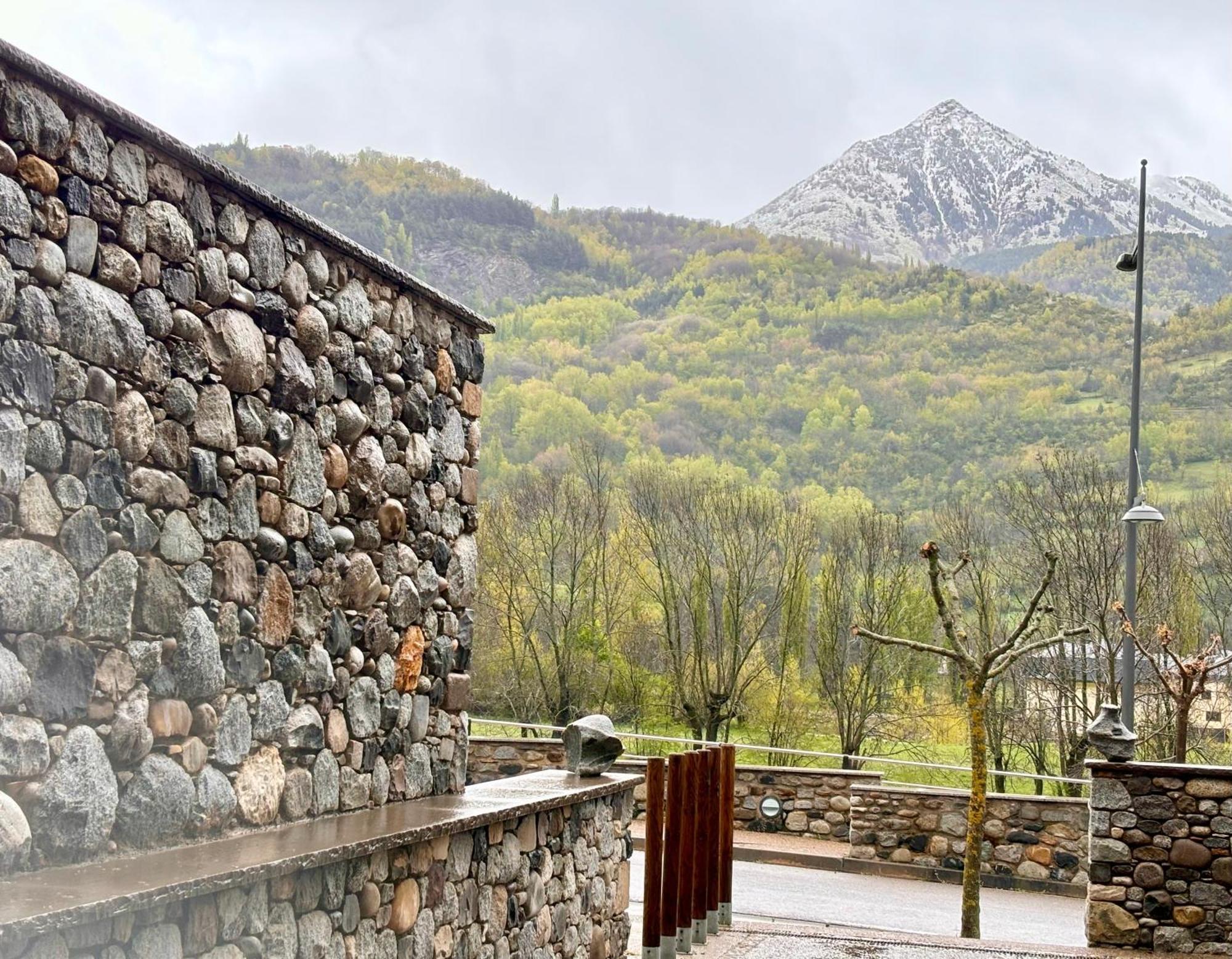 Bpirineos-tuca Blanca Apartment